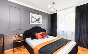 Superapart Tamka 17